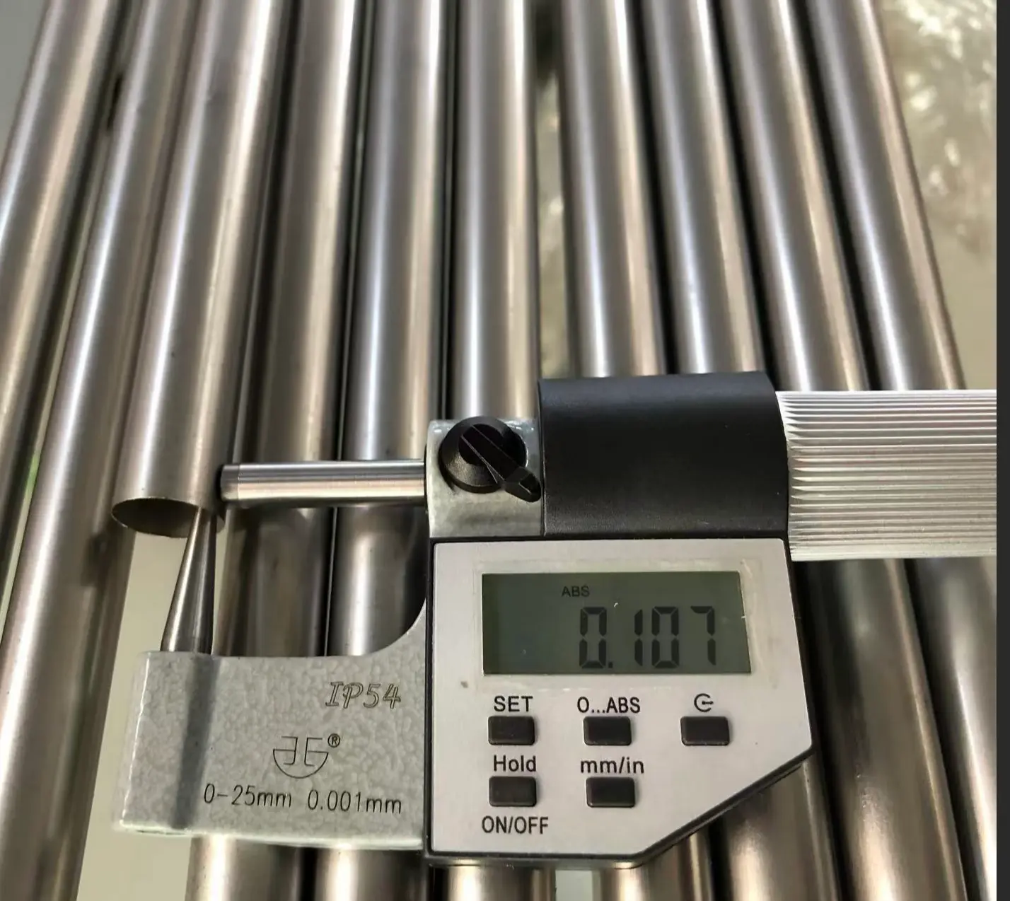 Ultra-thin wall 316L stainless steel medical tubing.webp
